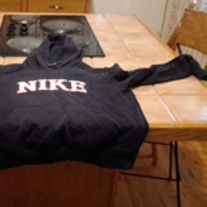 Nike hooded sweat shirt